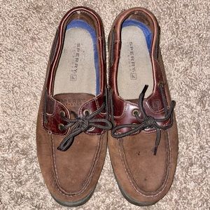 Men’s Sperry boat shoes